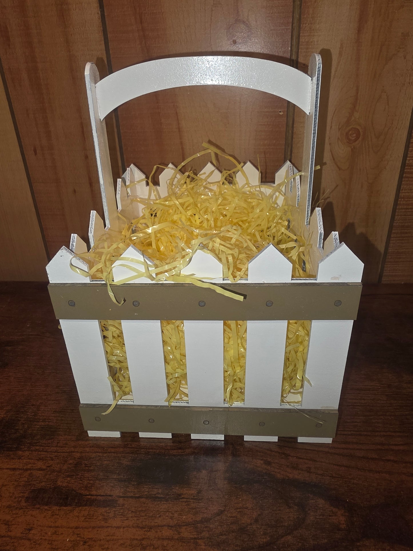 Pickett Fence Basket