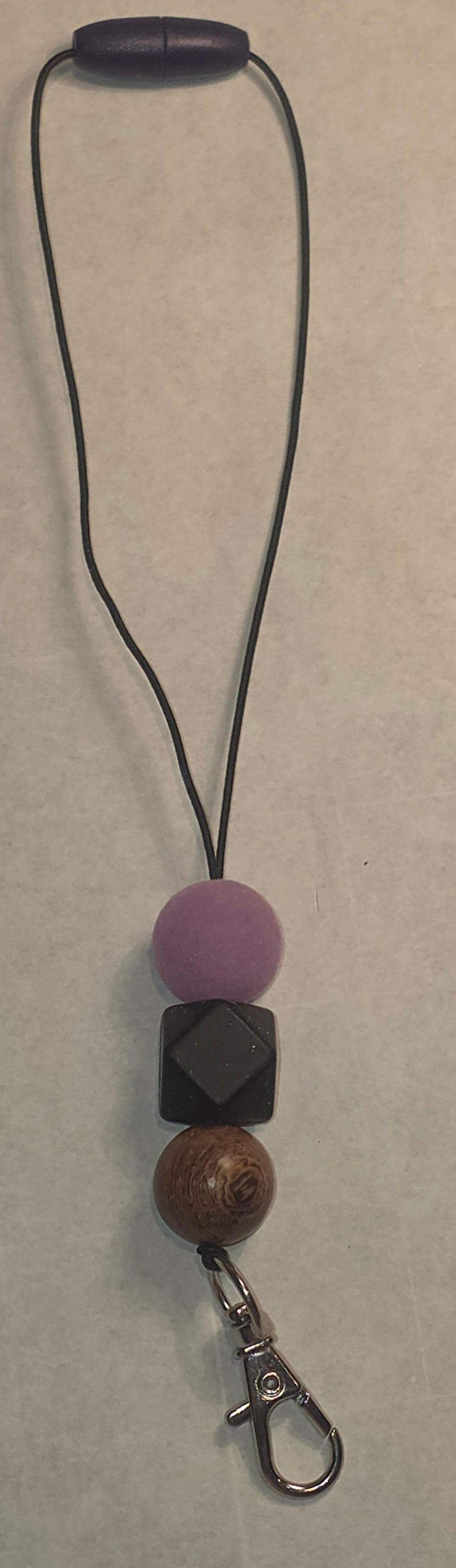 Hanger, Woodgrain/Purple
